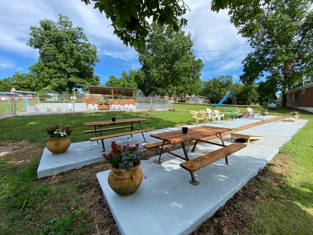 Hickory Grove Hideaway