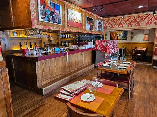 Mango Tree Thai Cafe