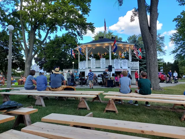 Holland Fest Memorial Park