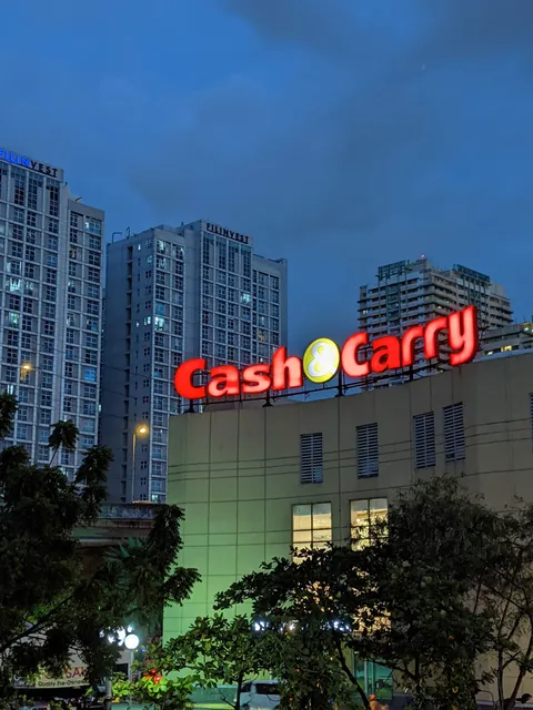 Starbucks Cash & Carry Makati