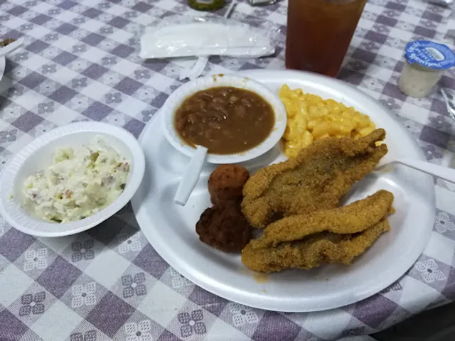 Barry's Backyard BBQ