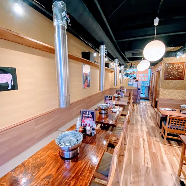 牛吉 新宿東口店