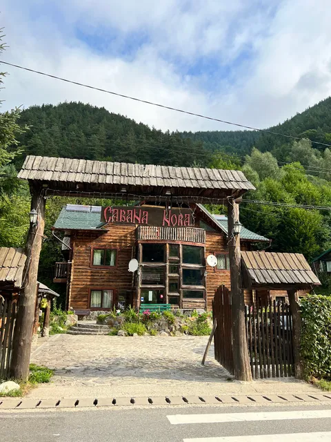 Complex Turistic Nora