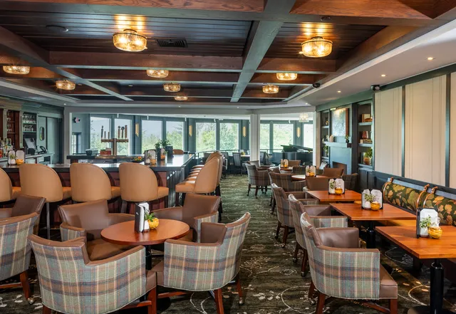 Tullamore Tavern at The White Mountain Hotel