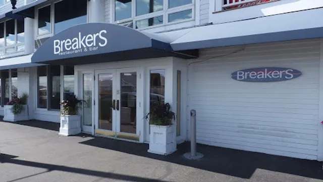 Breakers Restaurant