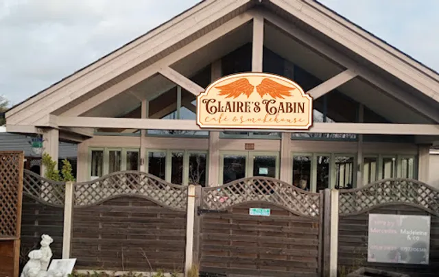 Claire's Cabin, Café & Smokehouse