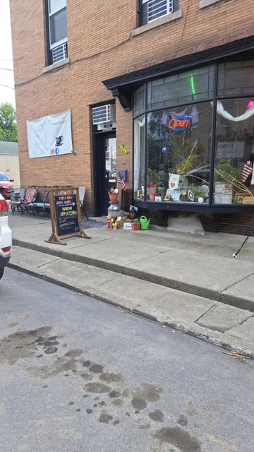 Babes & Buds Coffee Lounge and Boutique