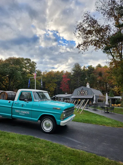 Three Hammers Winery