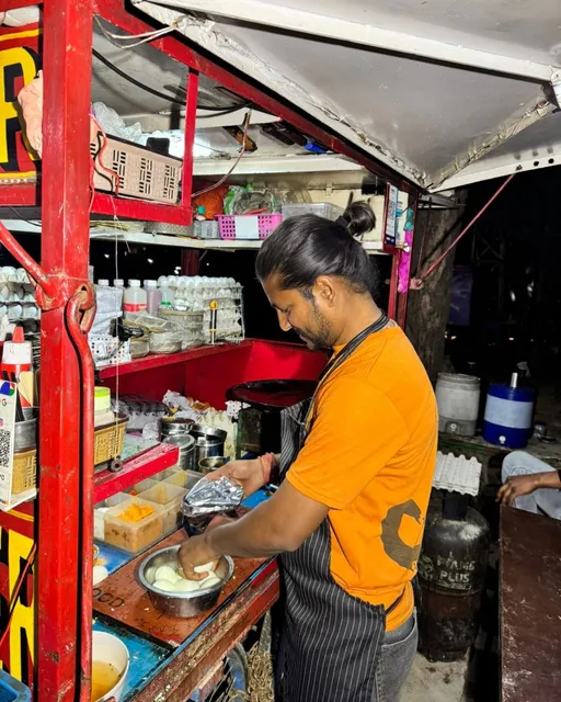 Ande Ki Duniya Egg Centre