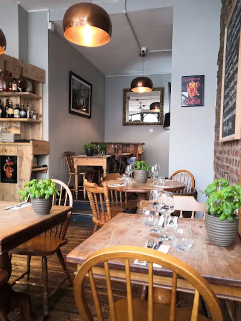 Franco's Osteria Deli