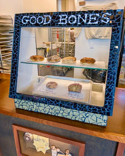 Bones Bagels