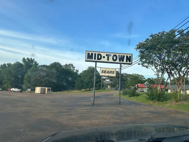 Mid Town Shopping Center