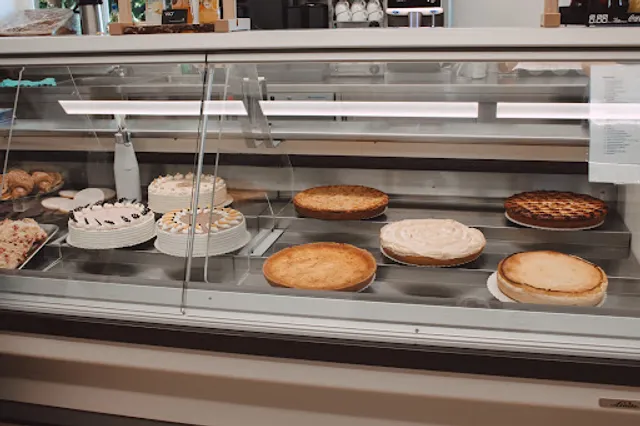 Café Time-Out and Shop in the Park