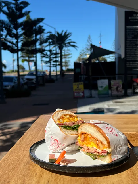 Janus Deli Surfers Paradise