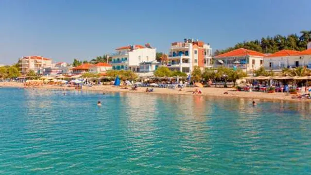 Dodo's Luxury Seaview Studios