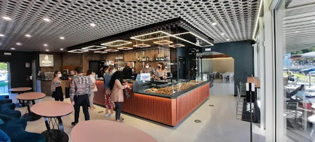 The Orselli Lounge Bar & Restaurant