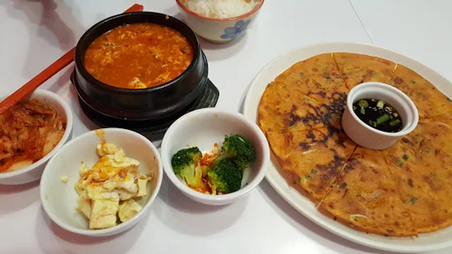 K Pot Fusion Restaurant