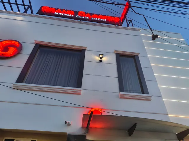 HOTEL GRAND GAAYATRIS