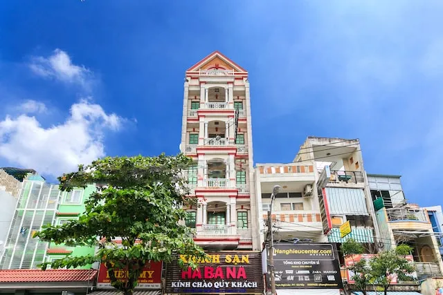 OYO 373 Habana Hotel