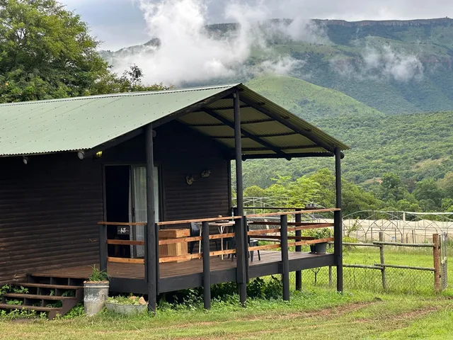 Zongororo Mountain Lodge & Ministry