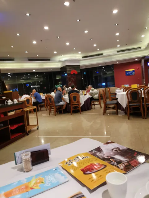 Spring Lake Parkway Plaza Hotel