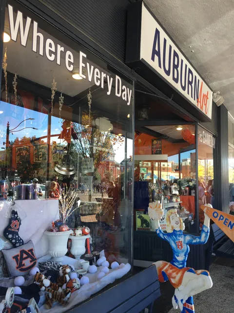 Auburn Art