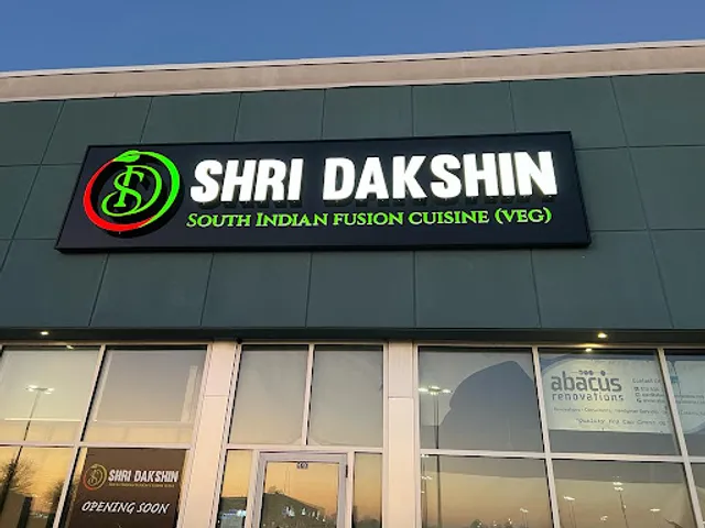 Shri Dakshin - Indian Vegetarian Restaurant in Cambridge | Vegan Dishes