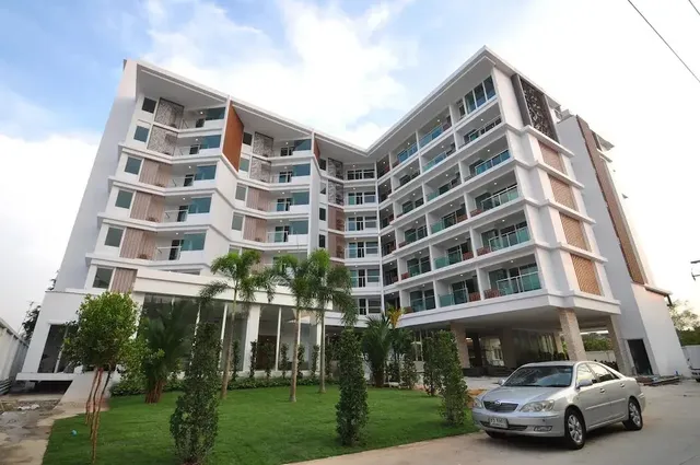 Vareena Palace Hotel