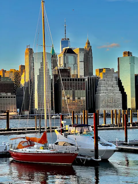 Brooklyn Bridge Marina