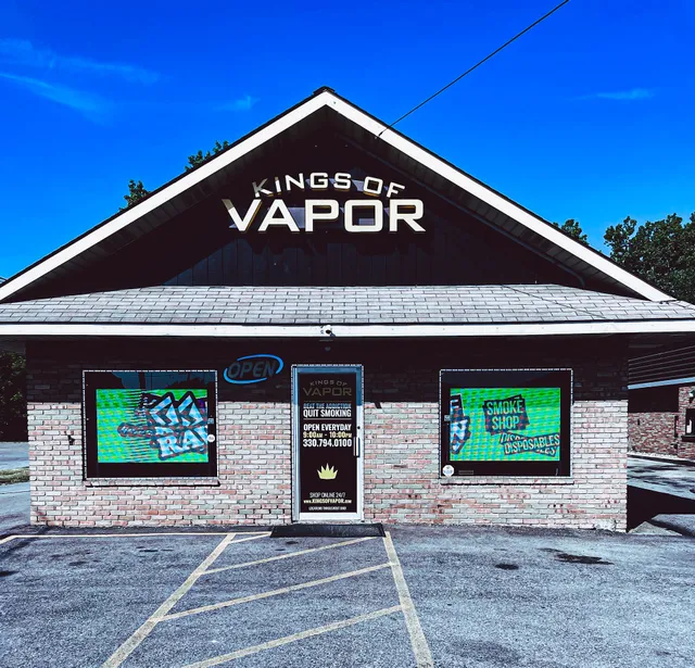 Kings of Vapor and Smoke