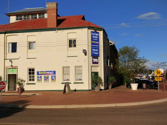 Bottlemart Express - Corrigin Hotel