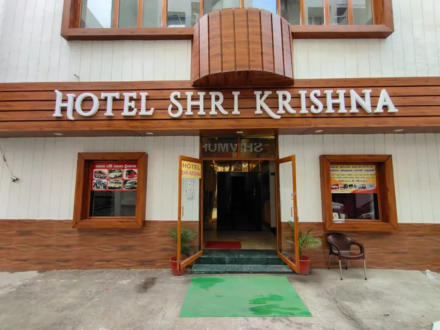 Hotel Shri Krishna - Budget Hotel Near Haridwar Railway Station