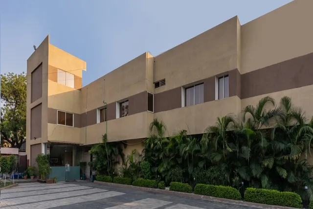 OYO Flagship 77041 Cloud9 Apartment