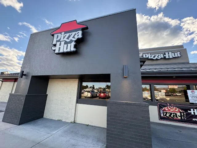 Pizza Hut