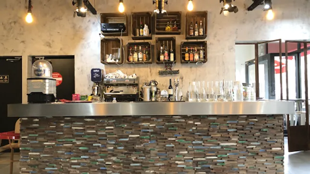 Zeytin Café Mezze Grill