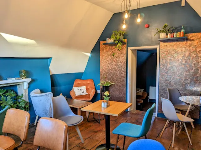 Roast & Toast, Cafe and Cocktail Bar