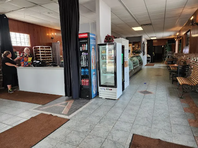 Guyreino's Deli & Catering