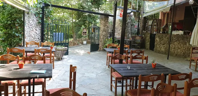 Nea Barbouta Restaurant