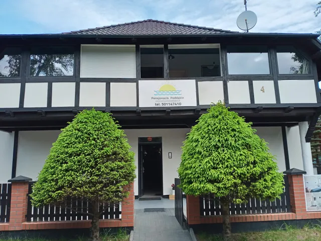 Pokoje i Apartamenty Poddąbie 2