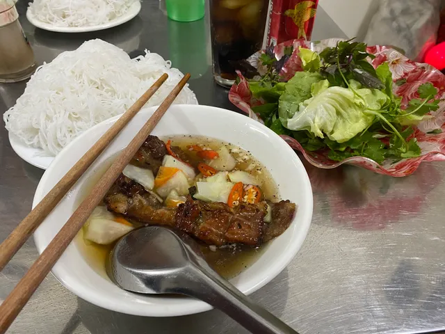 Bún Chả Ba Cô Tiên