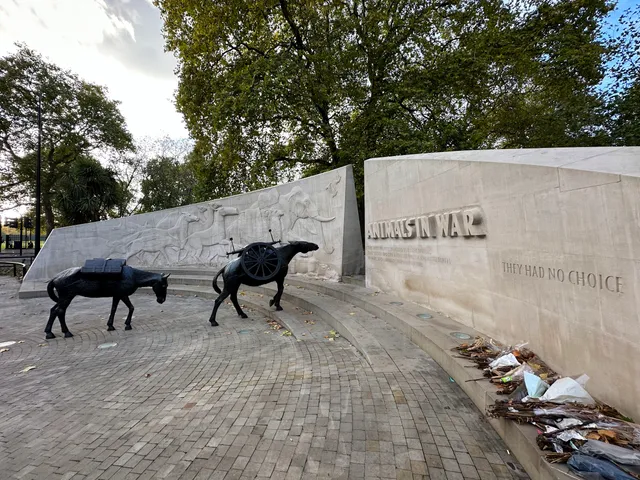 Animals In War Memorial