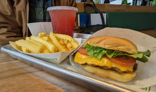 Shake Shack Bed-Stuy