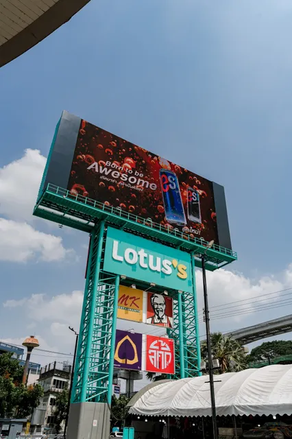 Lucky Suki @ Lotus Bangkapi