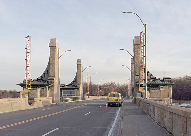 Pelham Bay Bridge