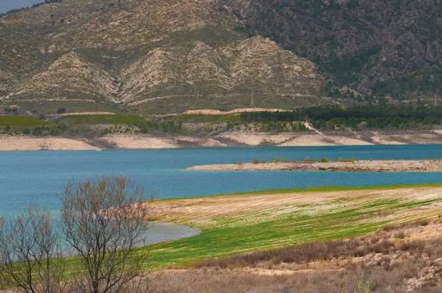 Embalse de Buendía