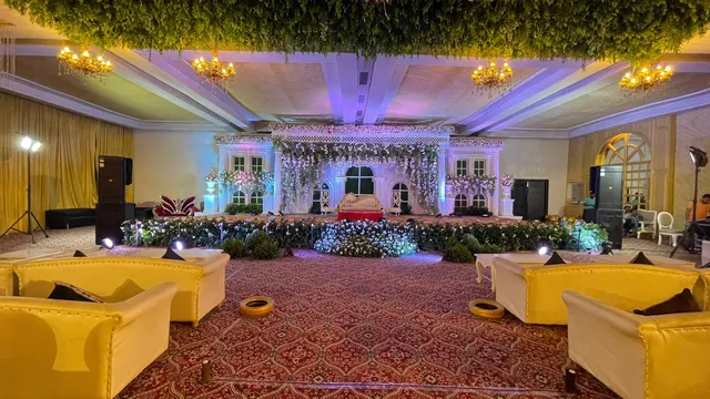 Chokar Dhani, Raipur