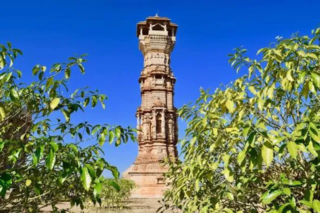 Kirti Stambha, Sailana