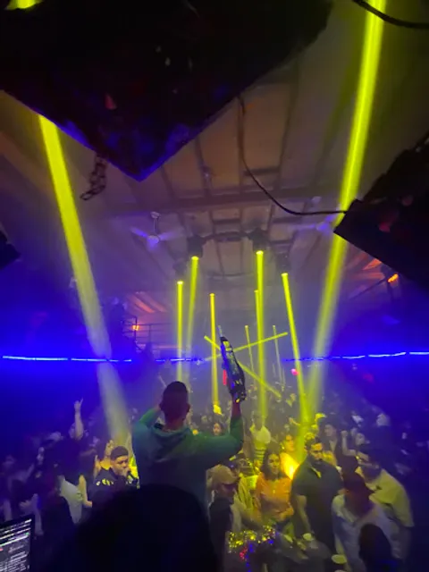 Evolution bar x v299