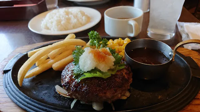 Royal Host Yatsuzaka