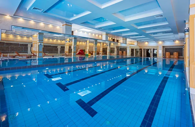 7 POOLS Hotel and SPA